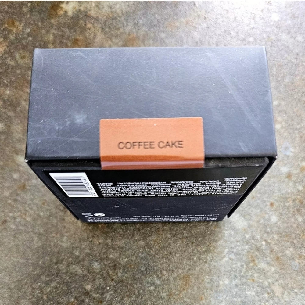 Huda Beauty COFFEE CAKE Easy Bake Loose Powder .71 oz NEW, SEALED! - Picture 2 of 4